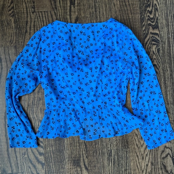 AF Top - Picture 4 of 6